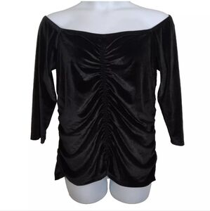 Torrid Women's Plus Size 2 2X Black Velvet Shirred Front Off Shoulder Top NWT